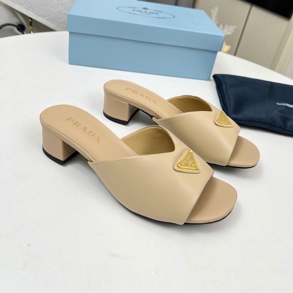 Pra*a Padded Nappa Leather Sandals Beige 1Xx711 2Dl8 F0036 F A035