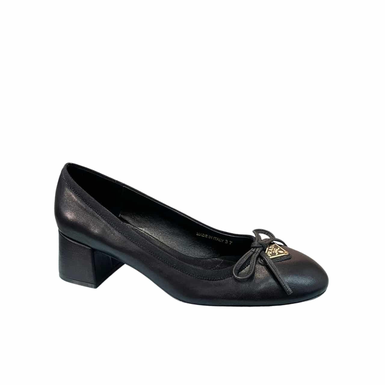 Pra*a Triangle Logo Bow Pump In Black
