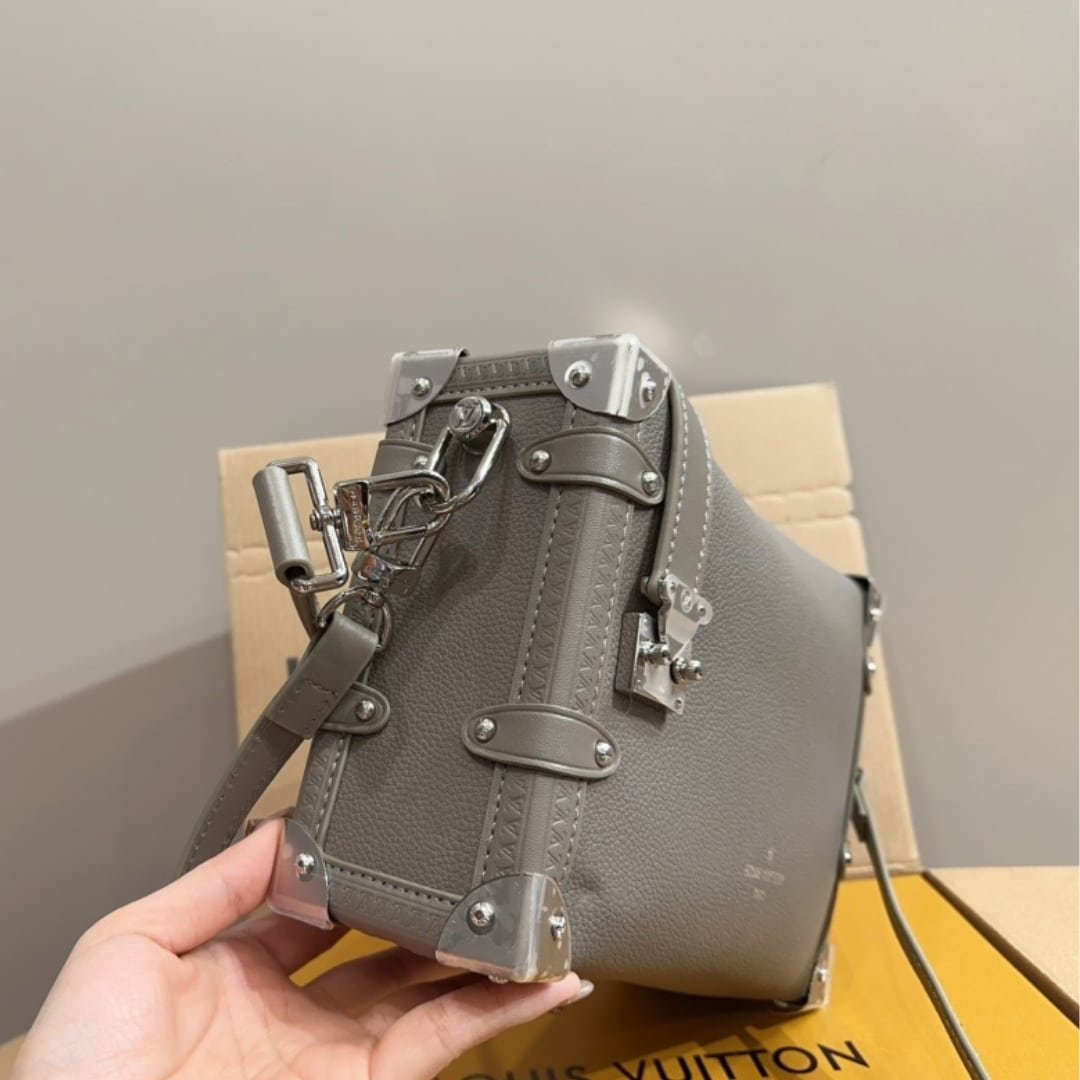 L0vis Vvtt0n Side Trunk Mm Grained Taupe Grey 23Cm M25072