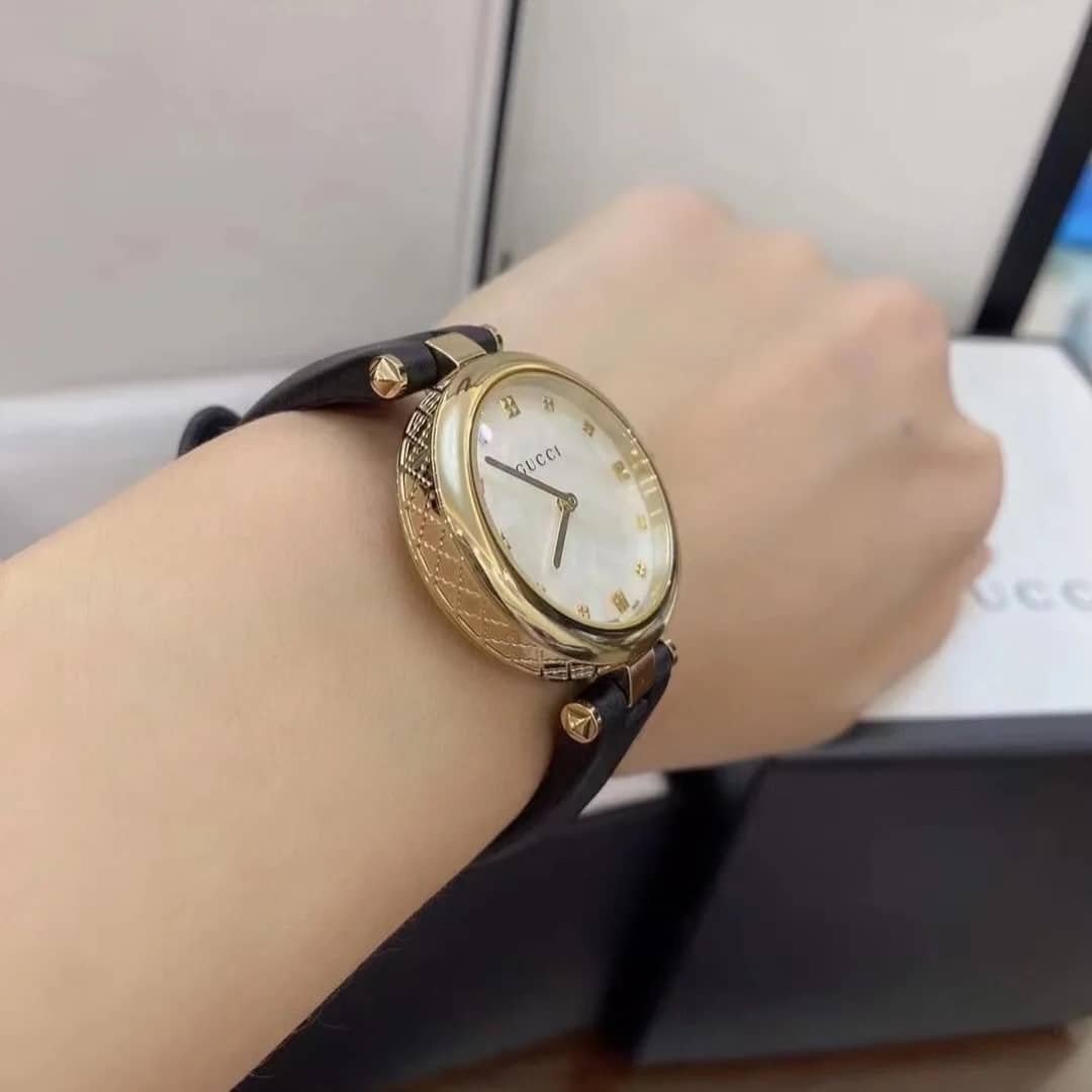 Gvc*1 Diamantissima Swiss Quartz With Black Strap And Gold Tone 27Mm Ya141404