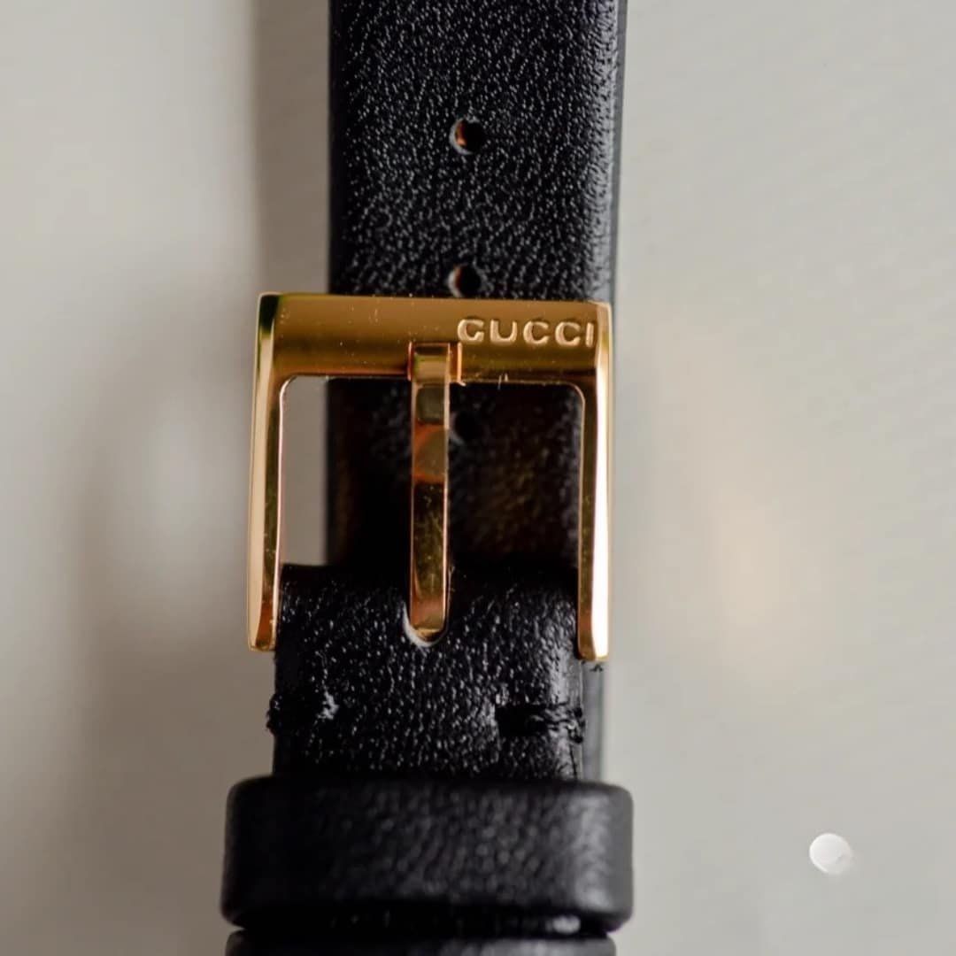 Gvc*1 Diamantissima Steel Watch With Black Leather Strap 27Mm Ya141505