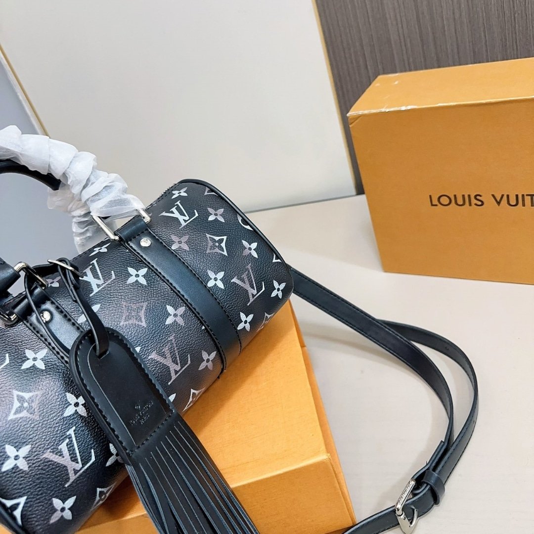 L0vis Vvtt0n Keepall Bandoulière 25 Monogram Black 25Cm M11595