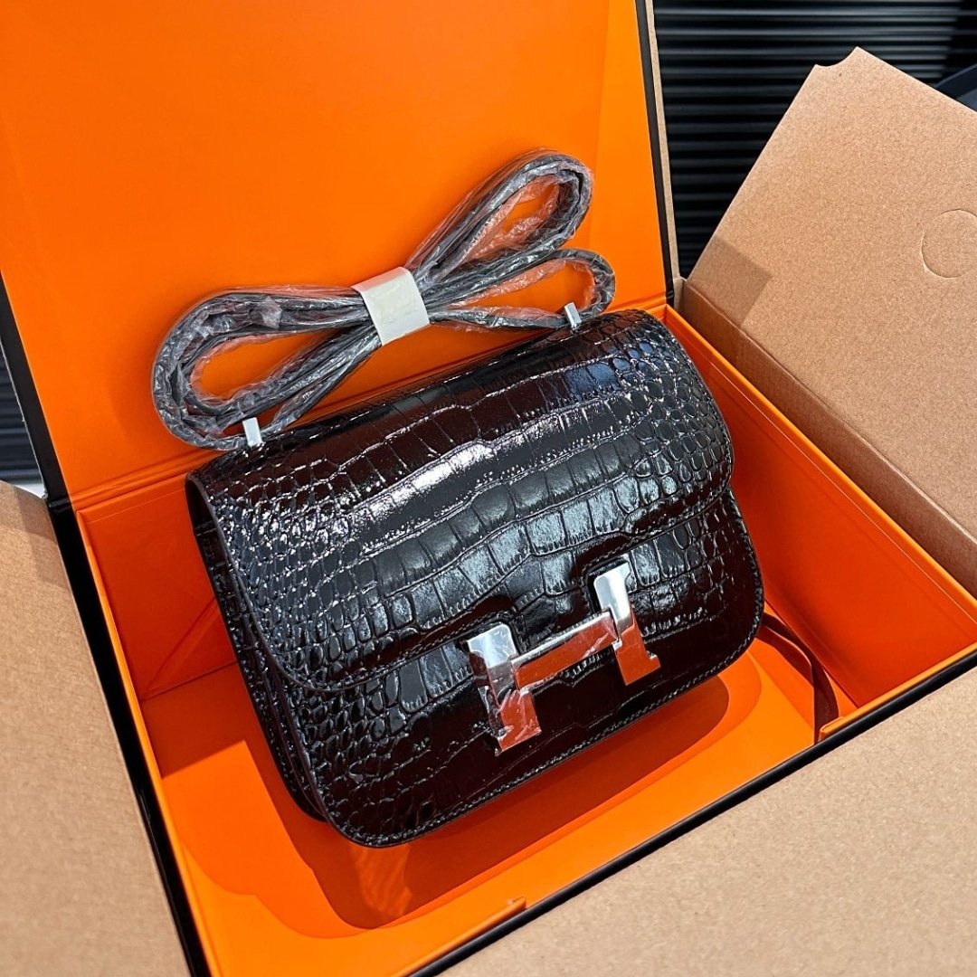 H**me5 Mini Constance 19 Shiny Alligator Palladium Hardware Black 19Cm