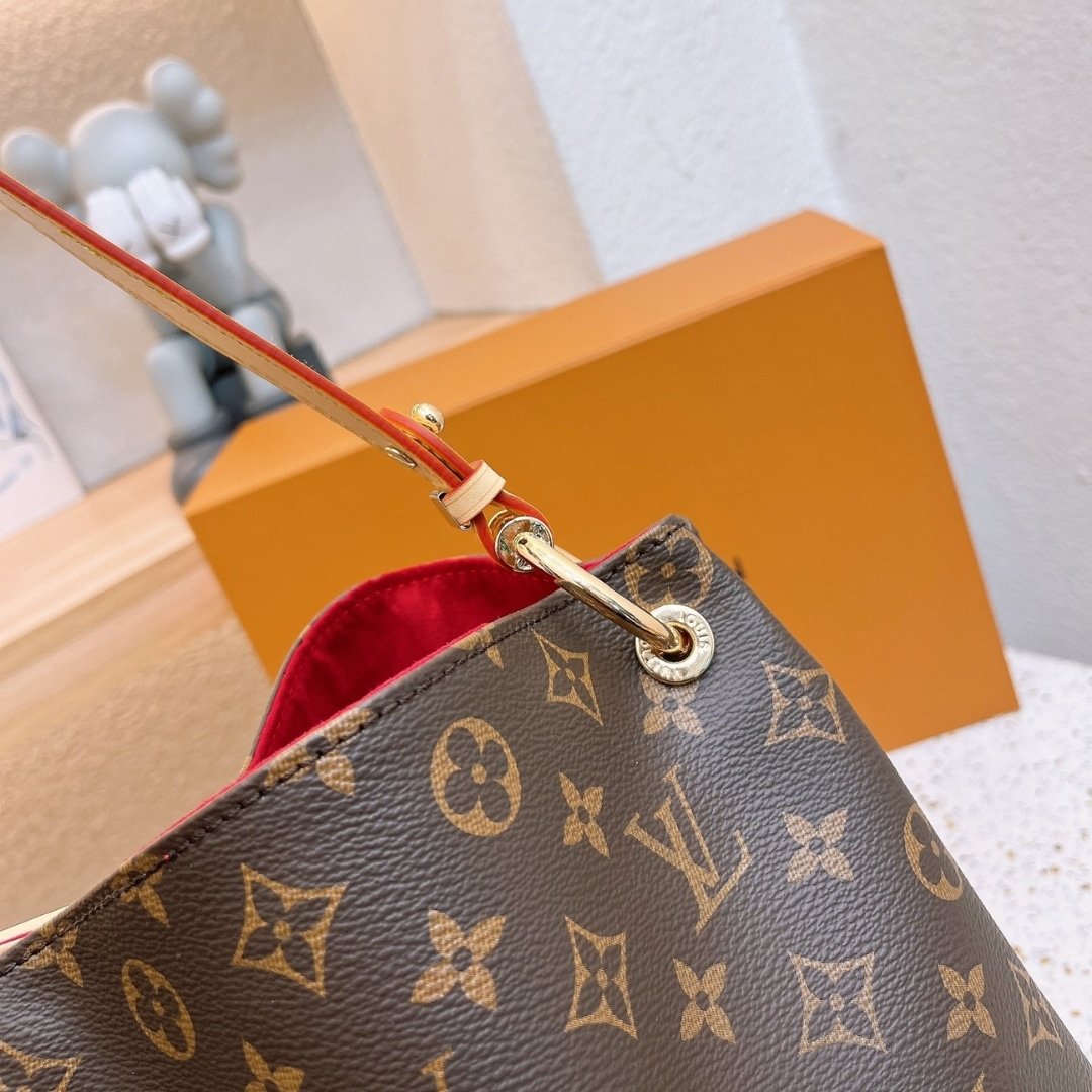L0vis Vvtt0n Graceful Pm Monogram Canvas Red 35Cm
