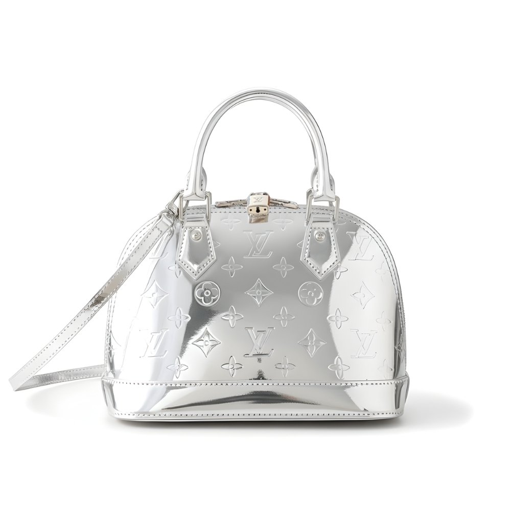 L0vis Vvtt0n Alma BB Bag Silver 23Cm M26335