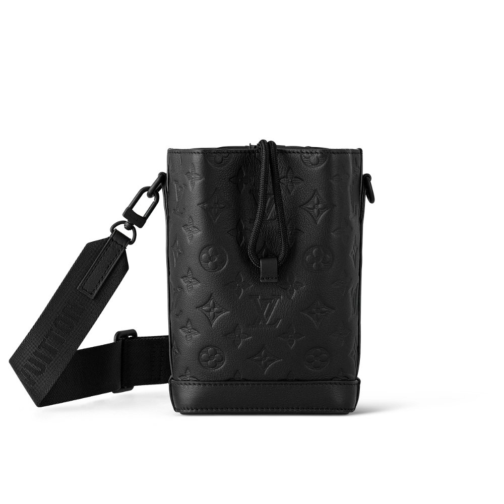 L0vis Vvtt0n Noe Crossbody Bag Black 21Cm M82248