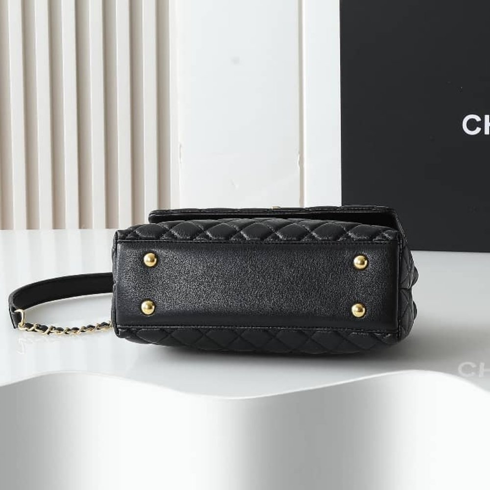 Ch**el Medium Coco Handle Bag Black 26Cm