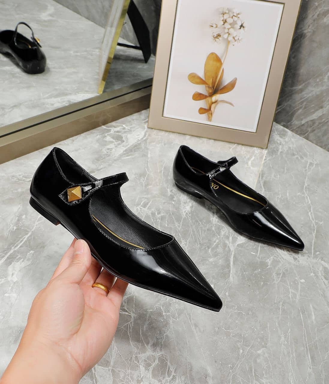 Va1e*ntin0 Garavani Tiptoe Patent Leather Ballet Flats Black 2W2S0Gc3Eru0No