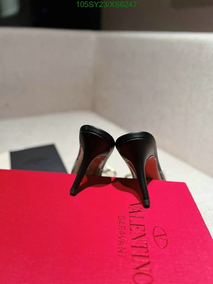 Va1e*ntin0 Vlogo 80 Vinyl Leather Mule In Black