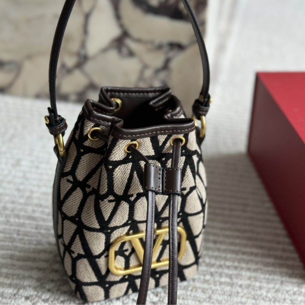 Va1e*ntin0 Mini Vlogo Signature Bucket Bag In Toile Iconographe Brown 22Cm 5W2P0Z44Vri 6Zn