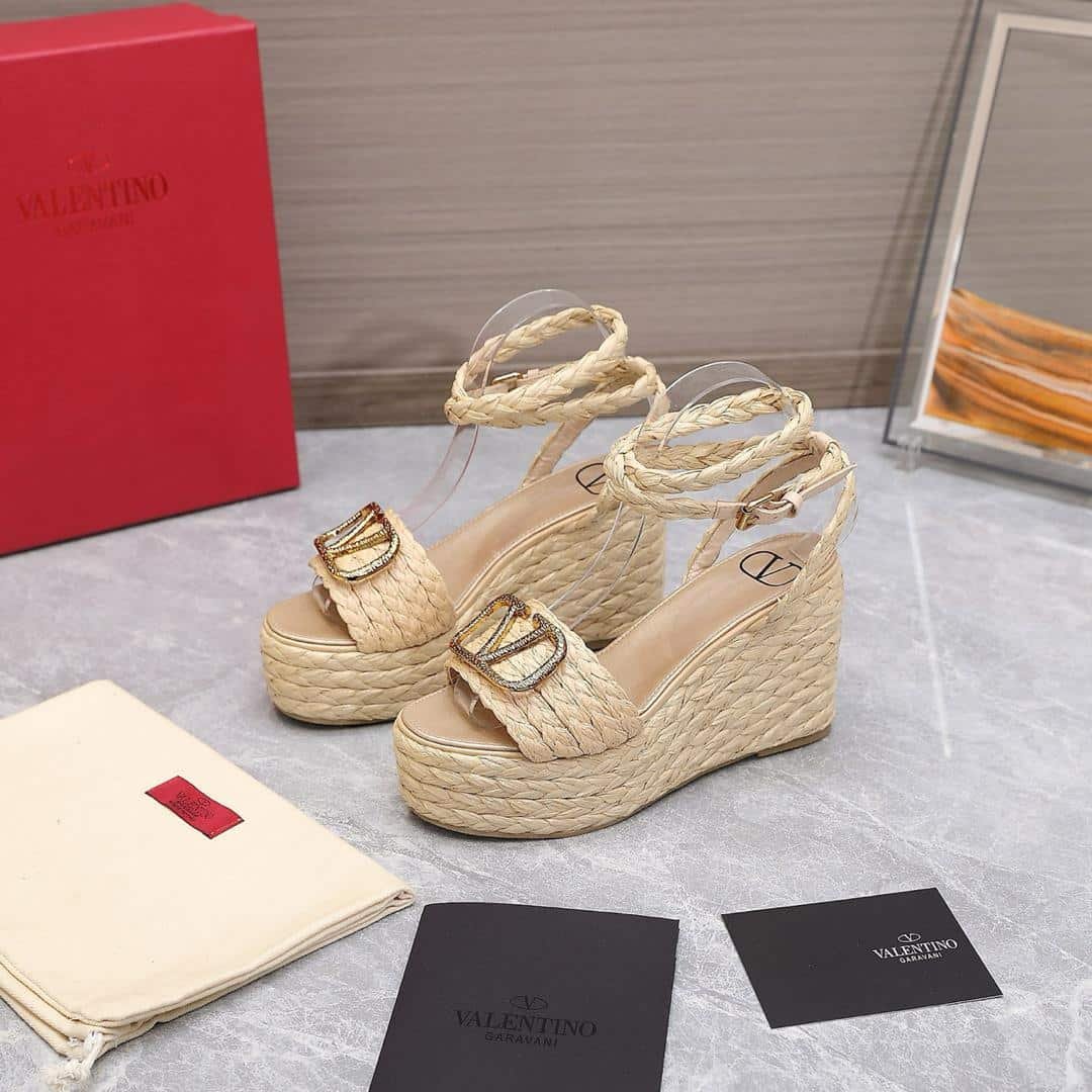 Va1e*ntin0 Garavani Vlogo Raffia Platform Wedge Sandals Natural