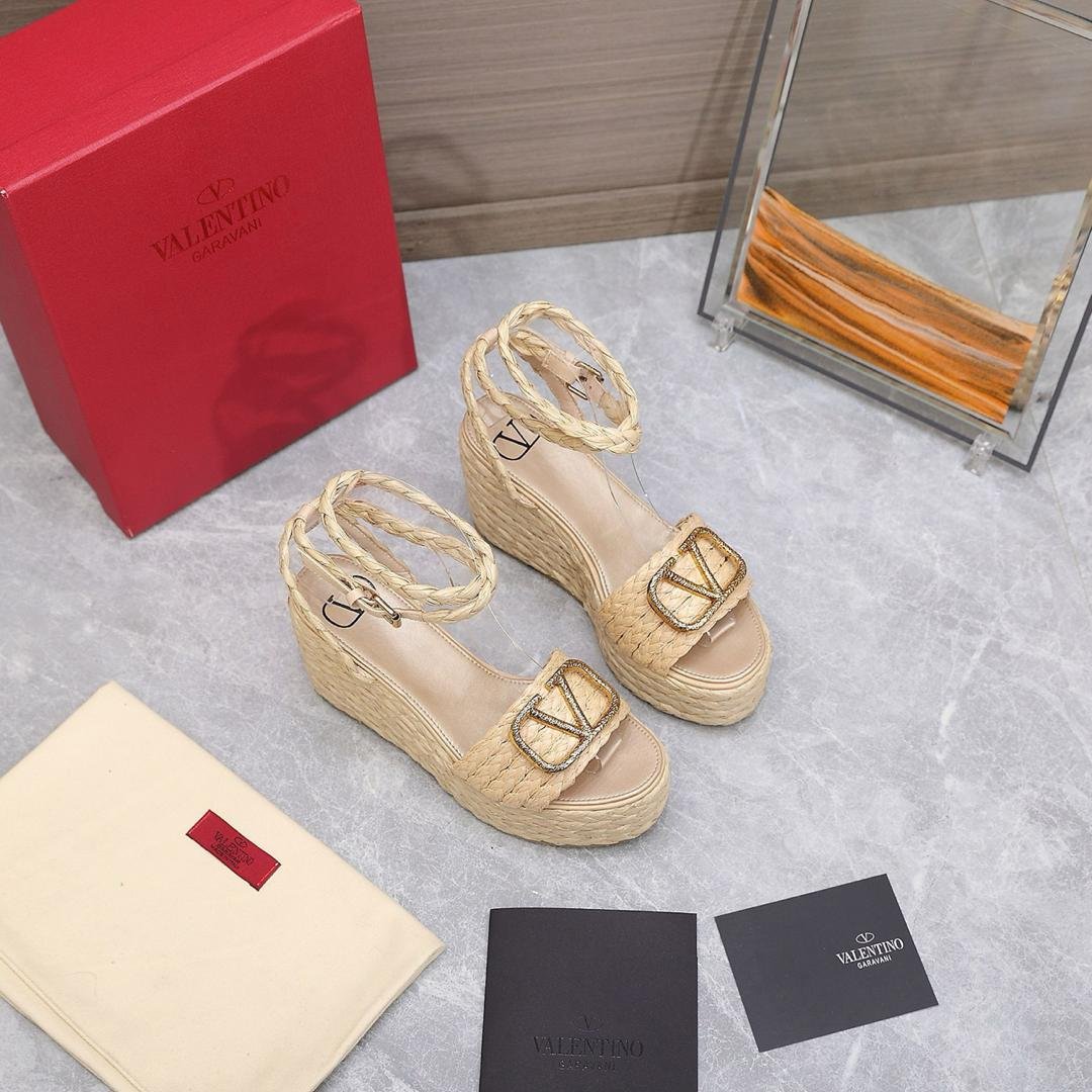 Va1e*ntin0 Garavani Vlogo Raffia Platform Wedge Sandals Natural