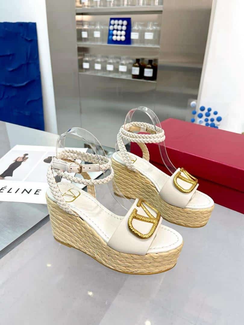 Va1e*ntin0 Garavani Vlogo Espadrille Platform Sandals White