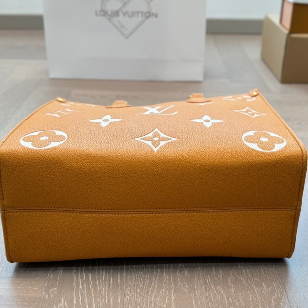 L0vis Vvtt0n Onthego MM Tote Bag Orange 35Cm M45982