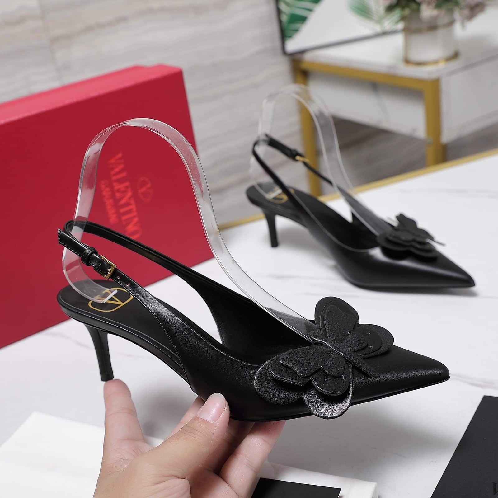 Va1e*ntin0 Garavani Papier Phalène Slingback Pumps Black