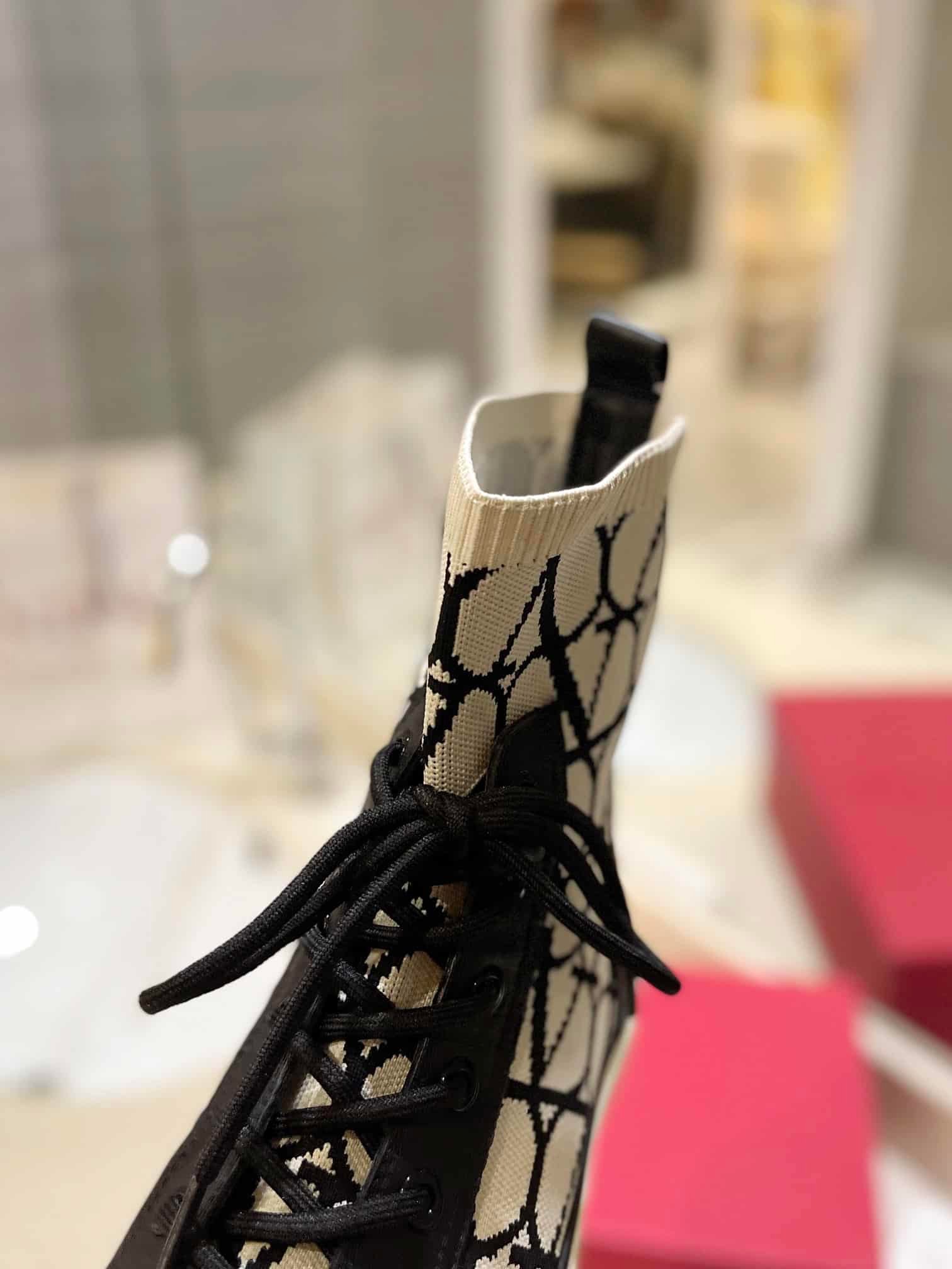 Va1e*ntin0 Garavani Toile Iconographe Socks Sneaker White