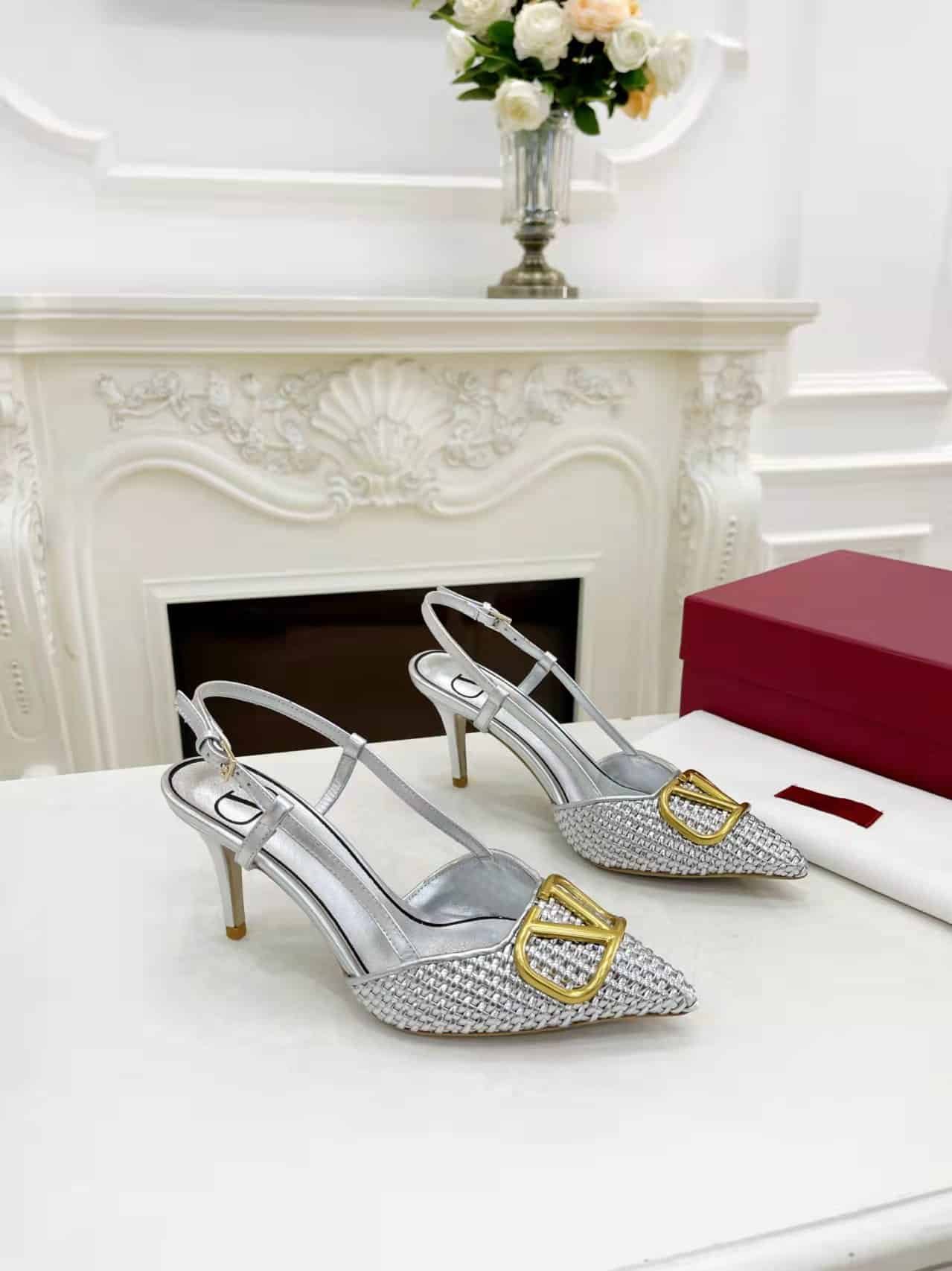 Va1e*ntin0 Garavani Vlogo Woven Leather Slingback Pumps Silver