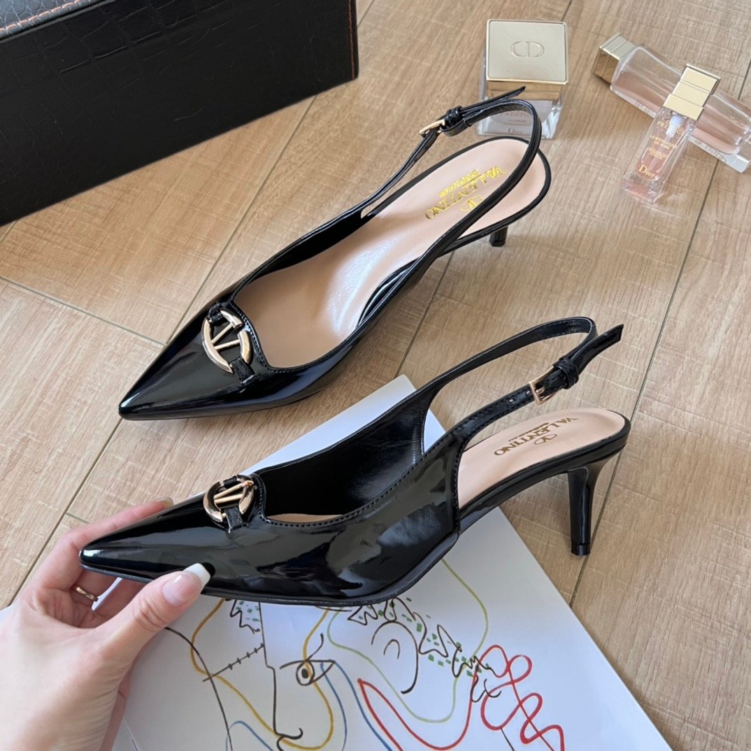 Va1e*ntin0 Vlogo Shiny Leather Leather Heels In Black
