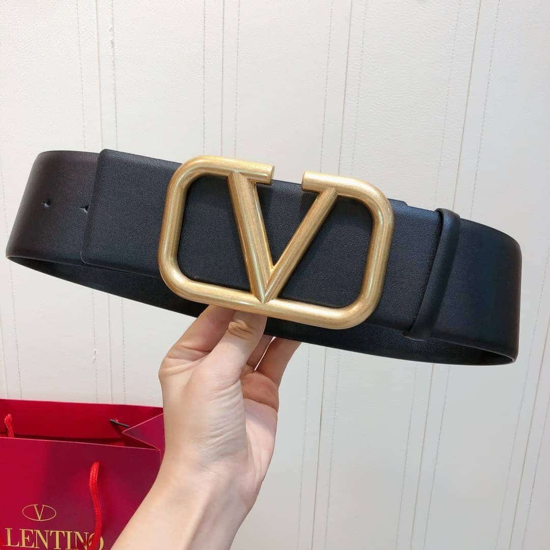 Va1e*ntin0 Garavani V Logo Belt In Black Leather 70Mm