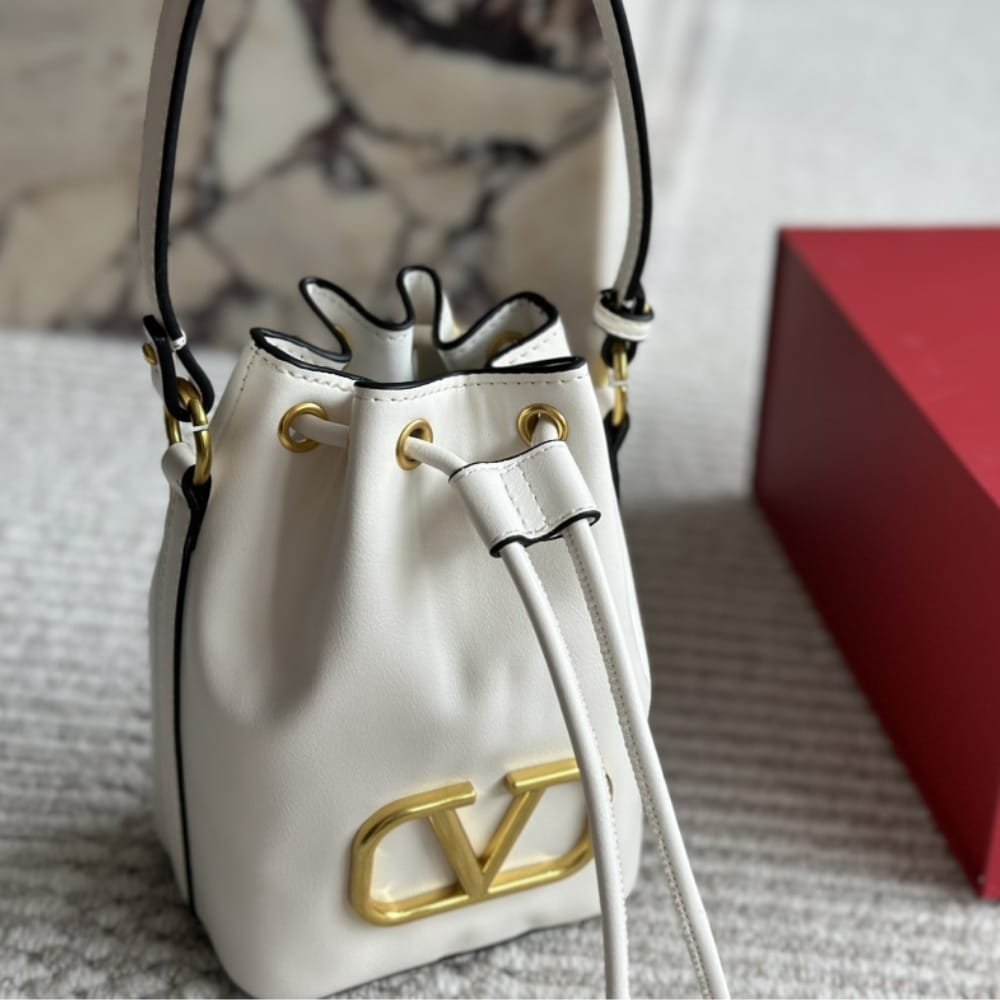 Va1e*ntin0 Mini Vlogo Signature Bucket Bag In Nappa Leather White 22Cm 3W2P0Z44Vnl 098