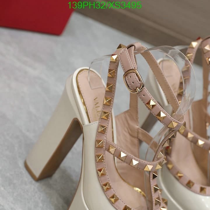 Va1e*ntin0 Rockstud Platform Pump In Patent Leather White