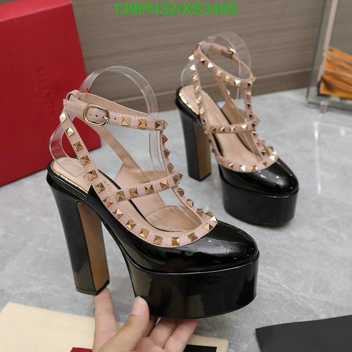 Va1e*ntin0 Rockstud Platform Pump In Patent Leather Black 1W2S0Fi5Vnwn91