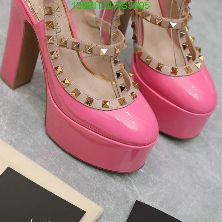 Va1e*ntin0 Rockstud Platform Pump In Patent Leather Pink