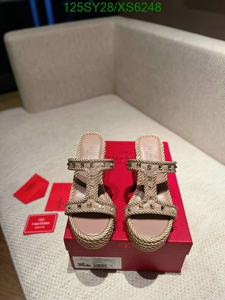 Va1e*ntin0 Garavani Rockstud Leather Wedge Sandals Beige