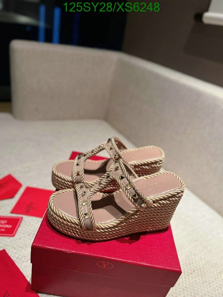 Va1e*ntin0 Garavani Rockstud Leather Wedge Sandals Beige