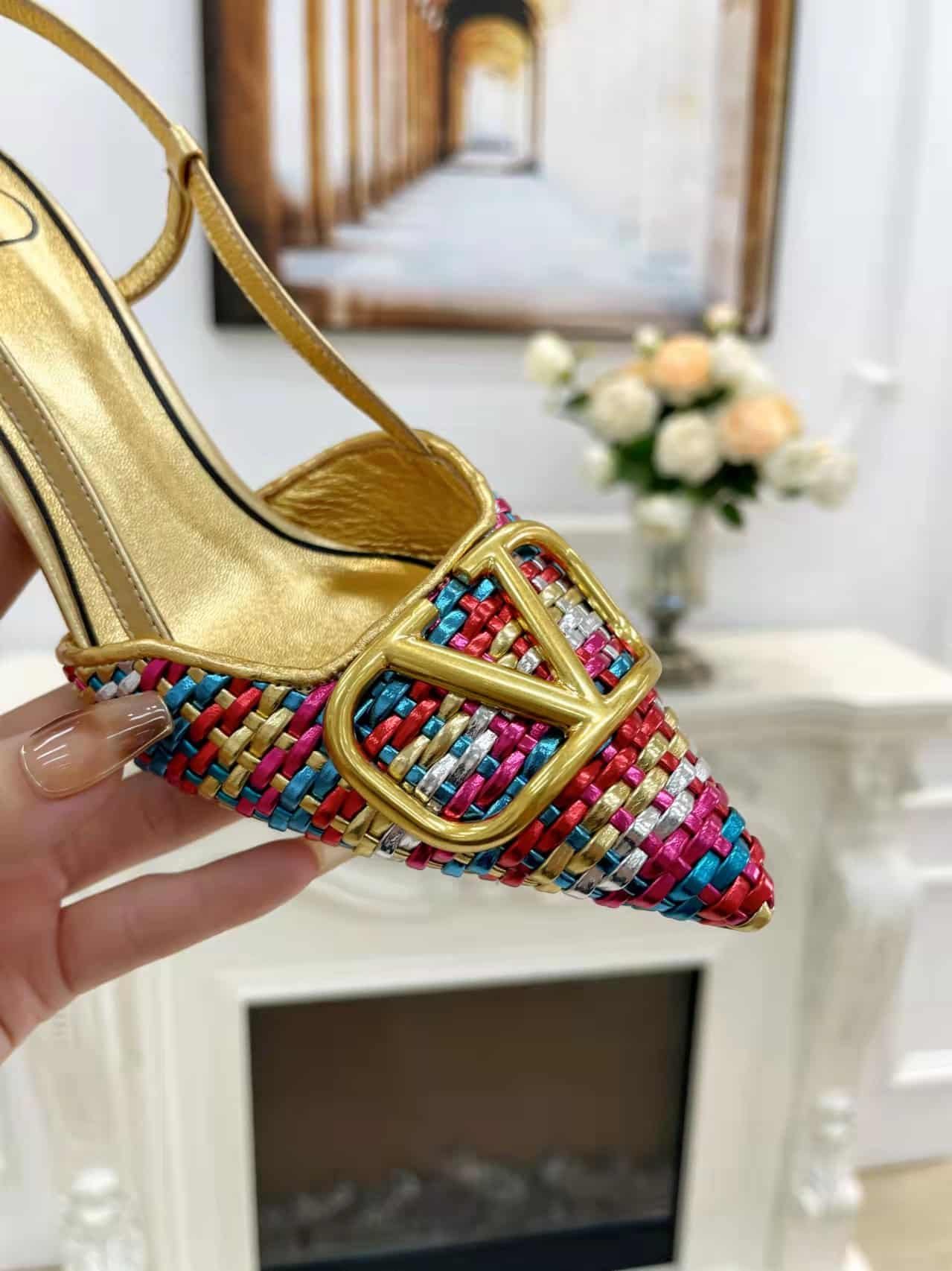 Va1e*ntin0 Garavani Vlogo Woven Leather Slingback Pumps Multicolor
