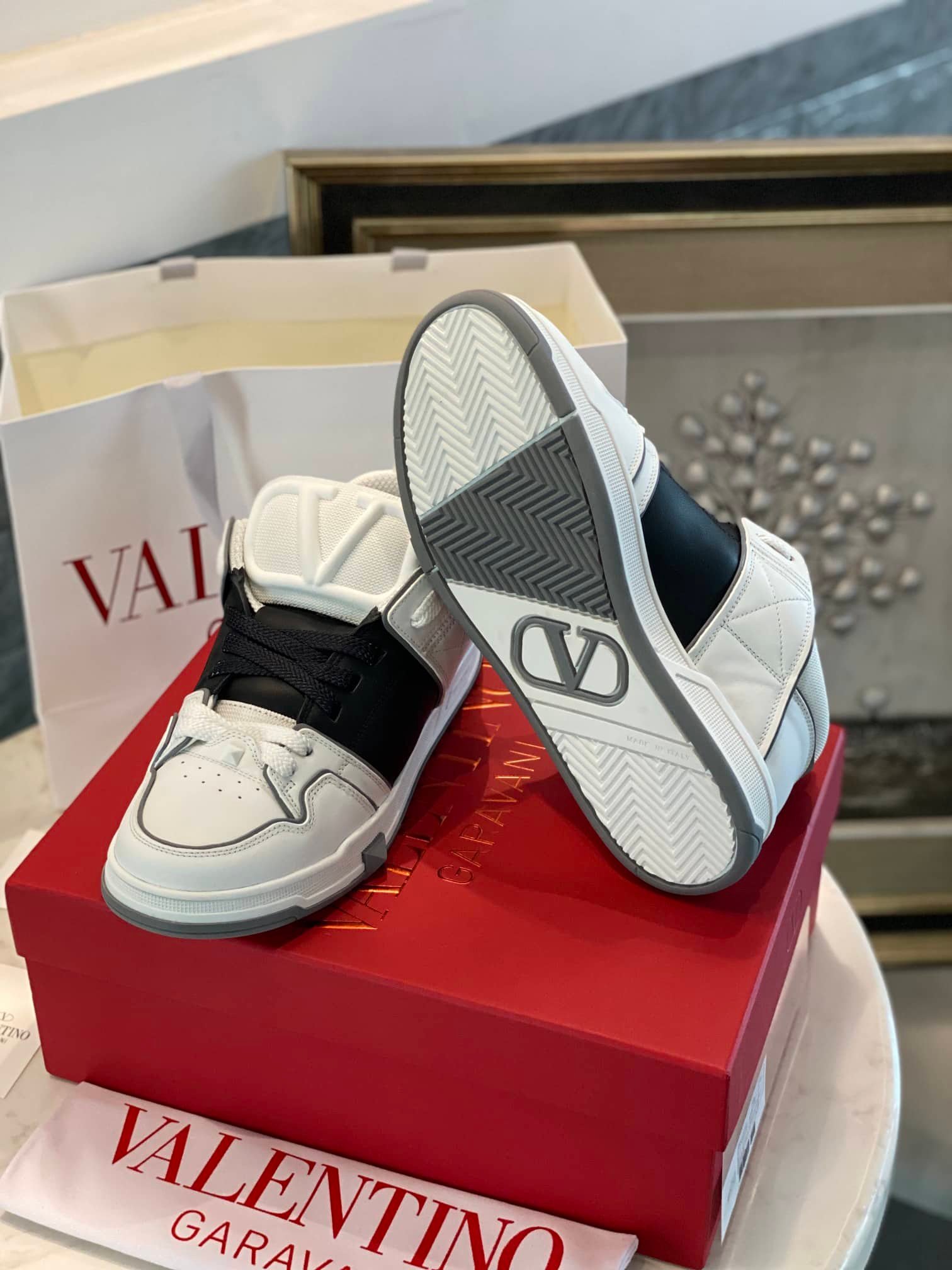 Va1e*ntin0 Garavani Open Skate Sneaker White And Black