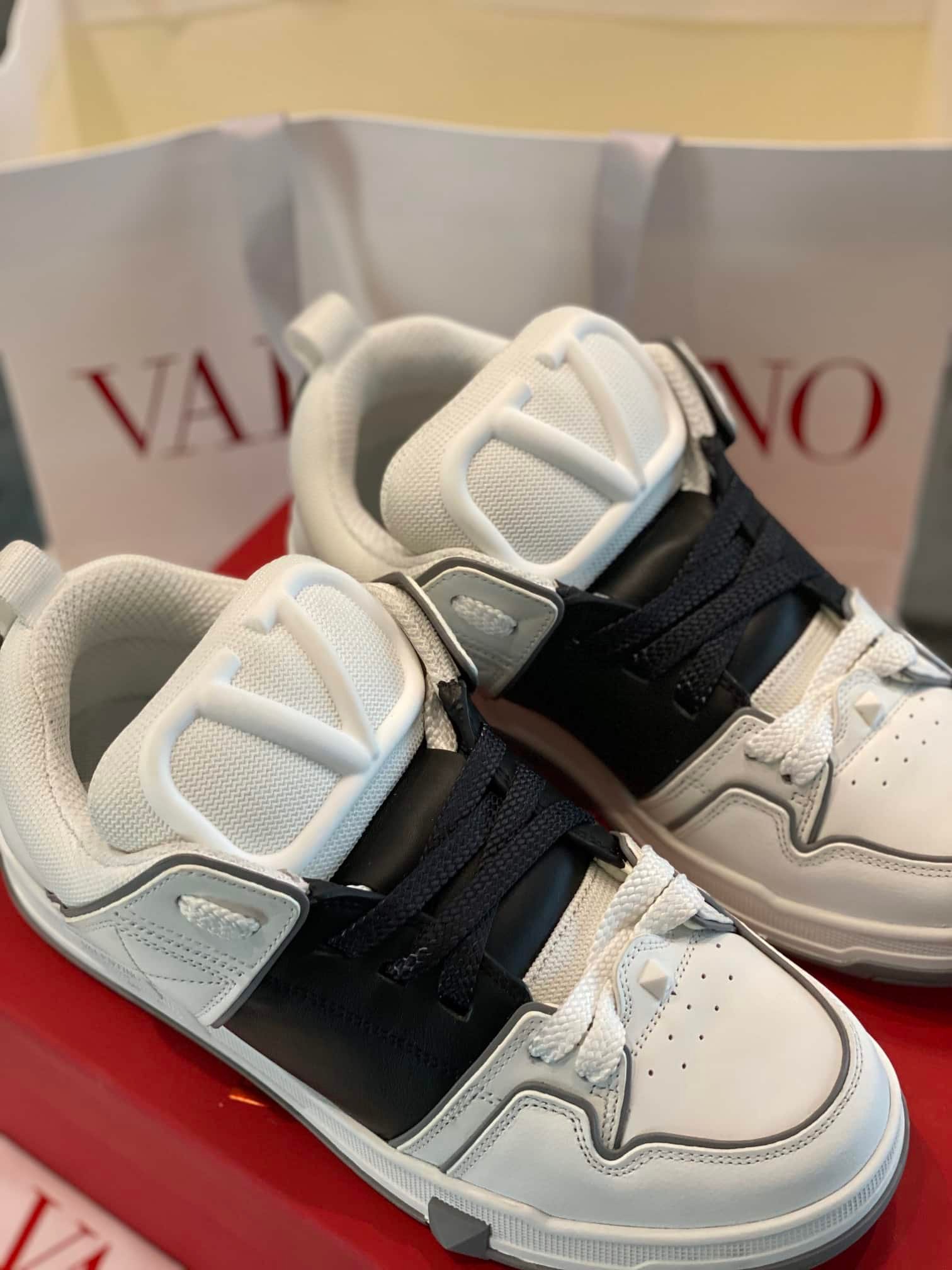 Va1e*ntin0 Garavani Open Skate Sneaker White And Black