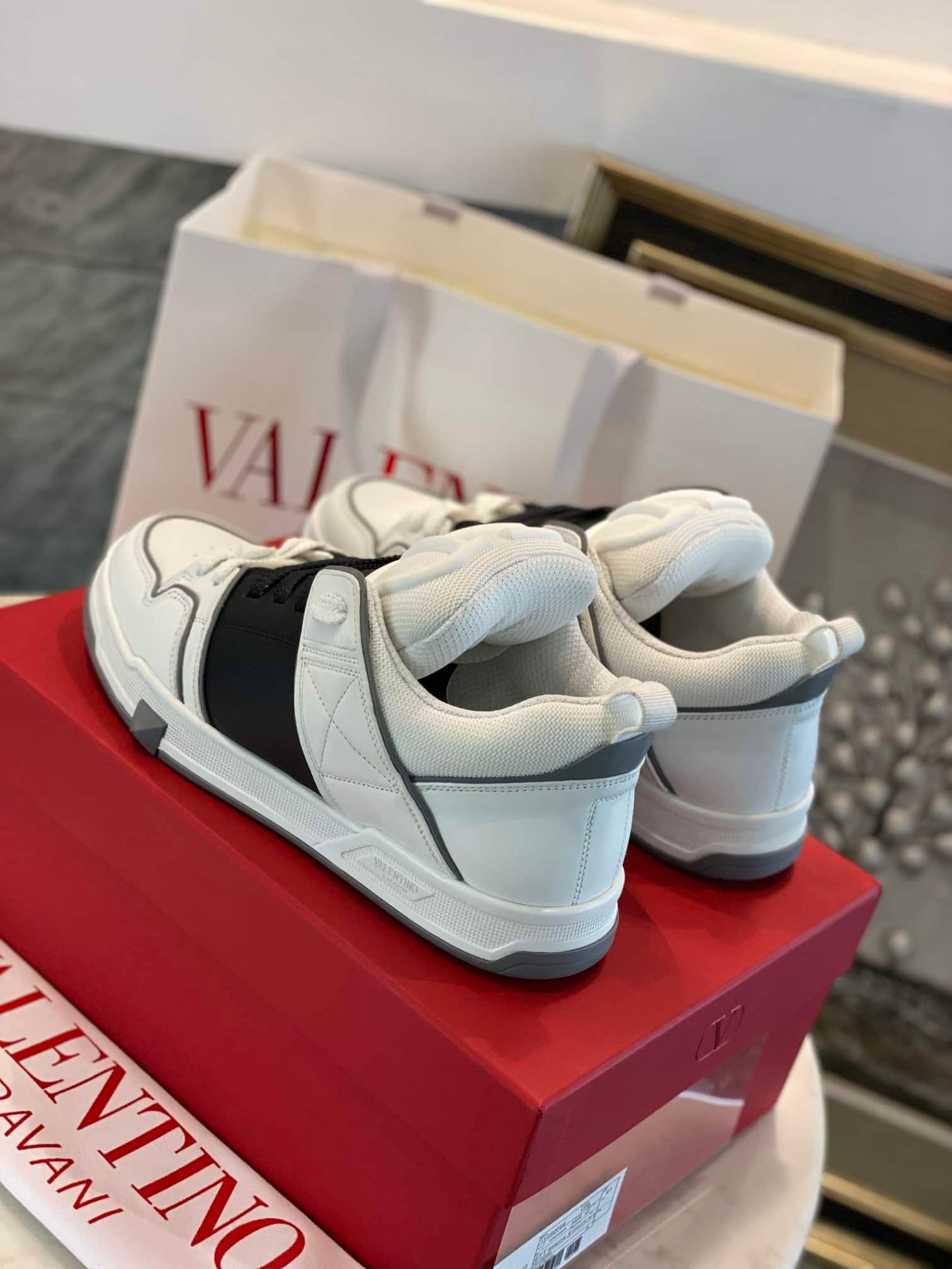Va1e*ntin0 Garavani Open Skate Sneaker White And Black