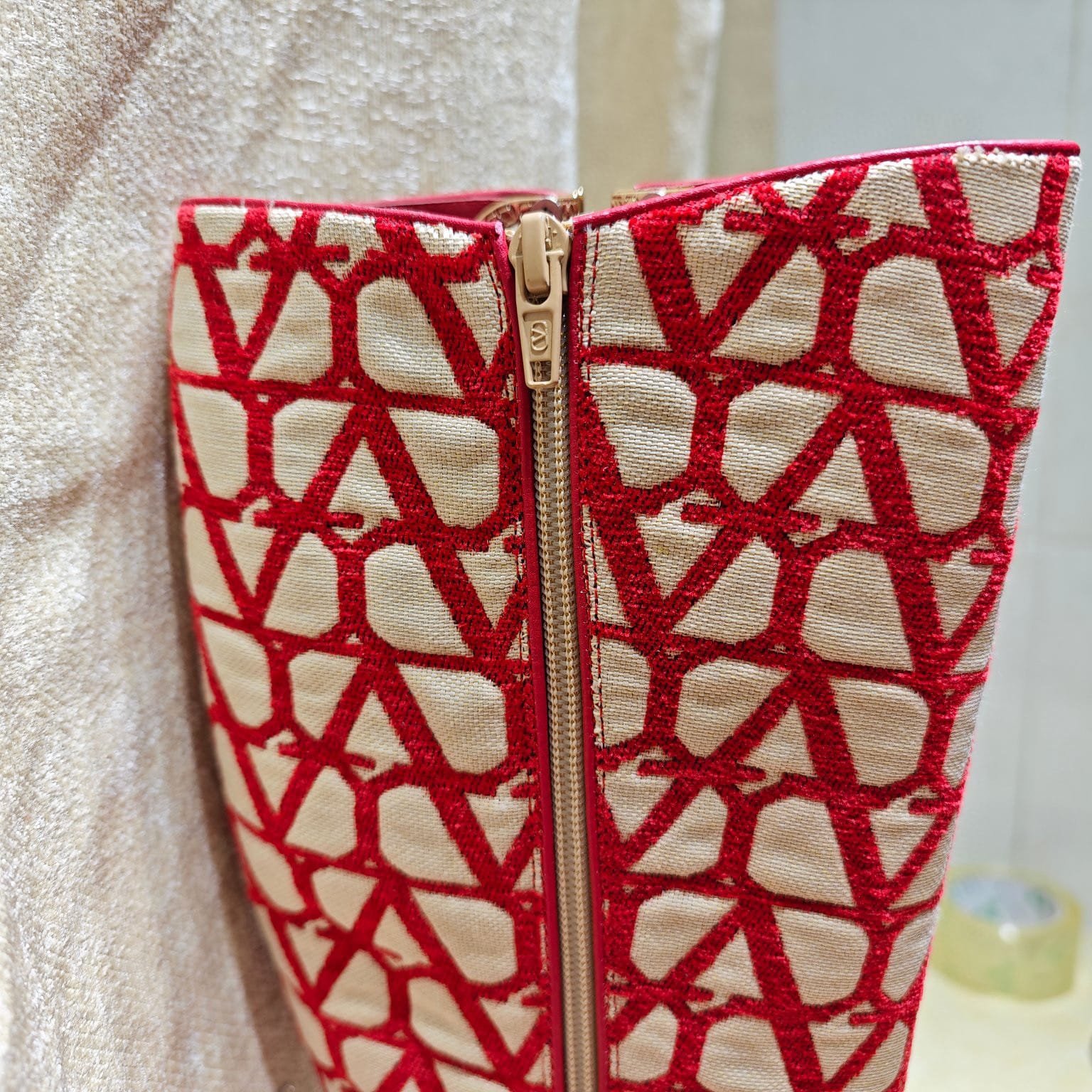 Va1e*ntin0 Vlogo Type Boot In Toile Iconographe Beige Red 2W2S0Ft9Ebhj4A