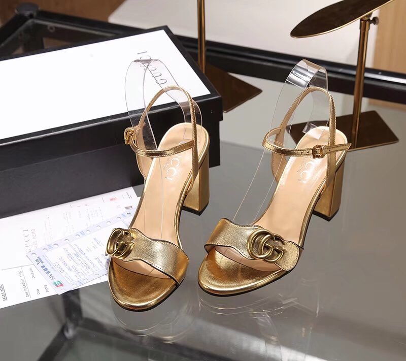 Gvc*1 Gold Metallic Laminate Leather Mid Heel Sandal 453379