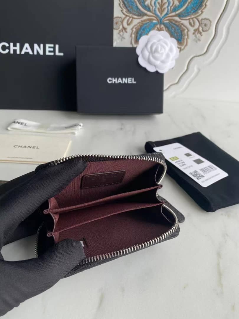 Ch**el Classic Zipped Coin Purse Wallet Gold Tone Metal Black 11Cm Ap0216 Y01588 C3906