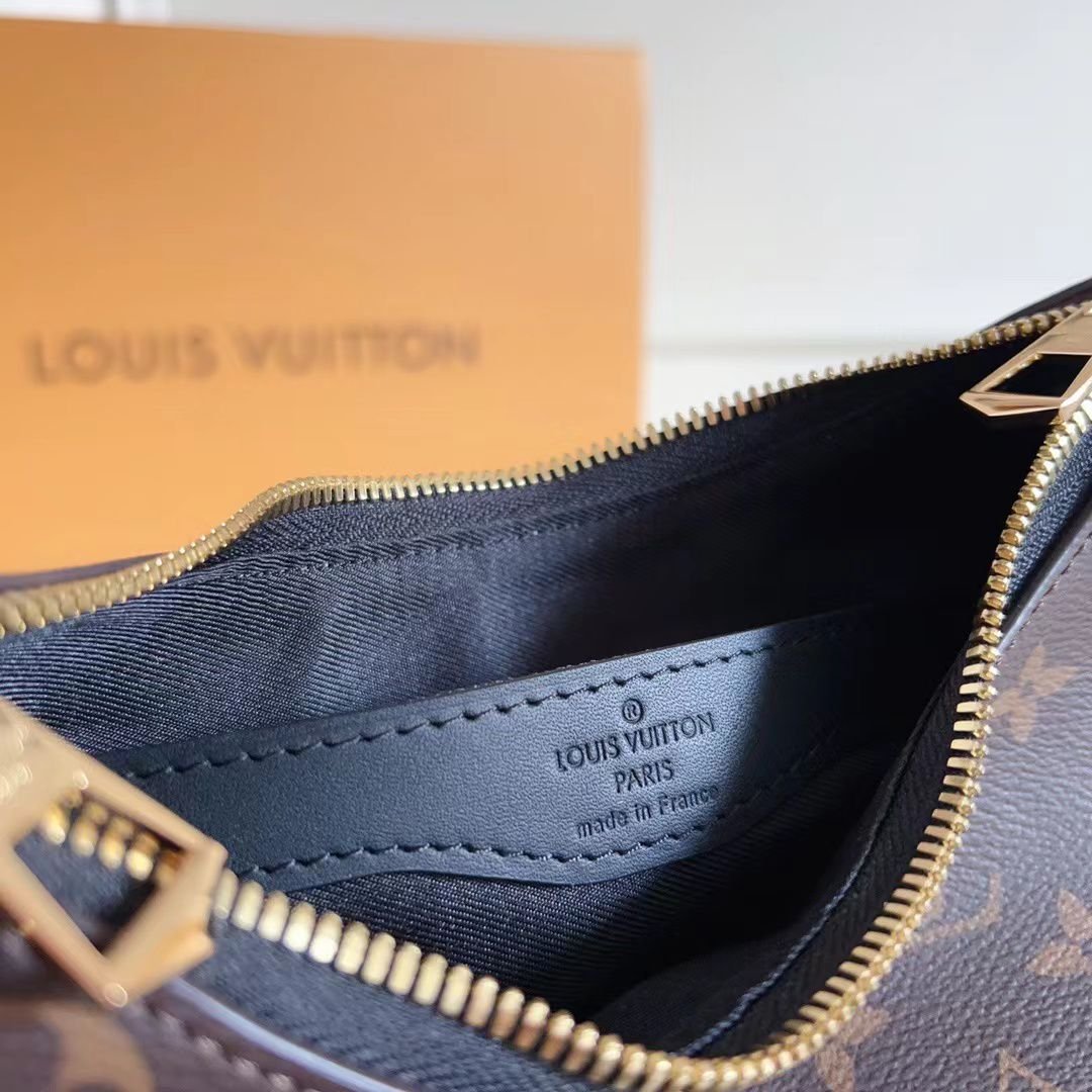 L0vis Vvtt0n Boulogne PM Monogram Black 26Cm M45831