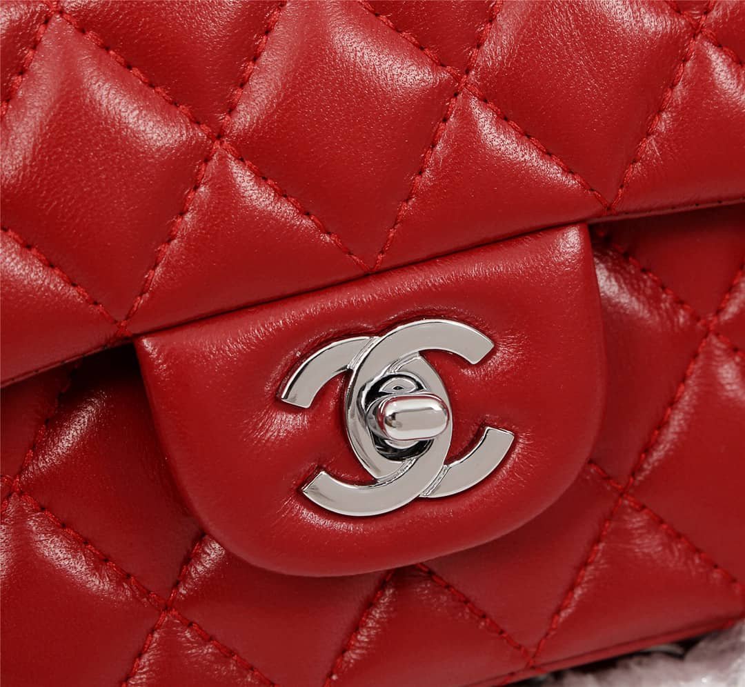 Ch**el Medium Classic Double Flap Red Silver Hardware 25.5Cm