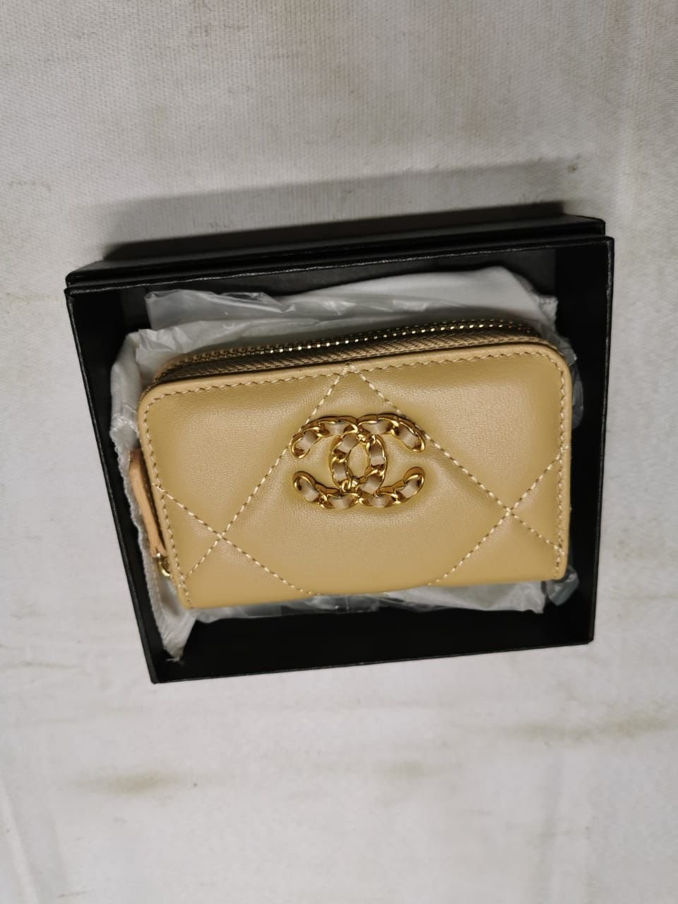 Ch**el 19 Card Holder With Zipper Leather Beige Wallet