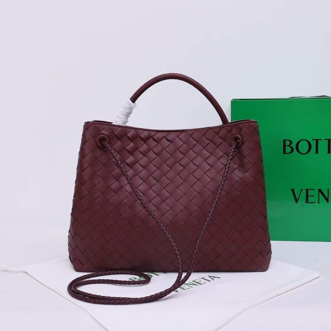 B0tt*ga Ven*ta Andiamo Intrecciato Leather Top Handle Burgundy Black 33Cm