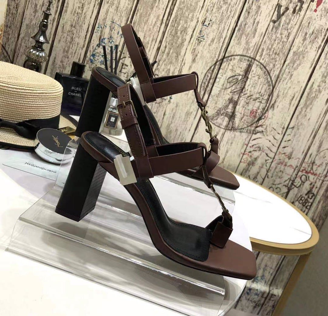Sa1nt Lau*nt Cassandra Leather Slingback Sandals Brown