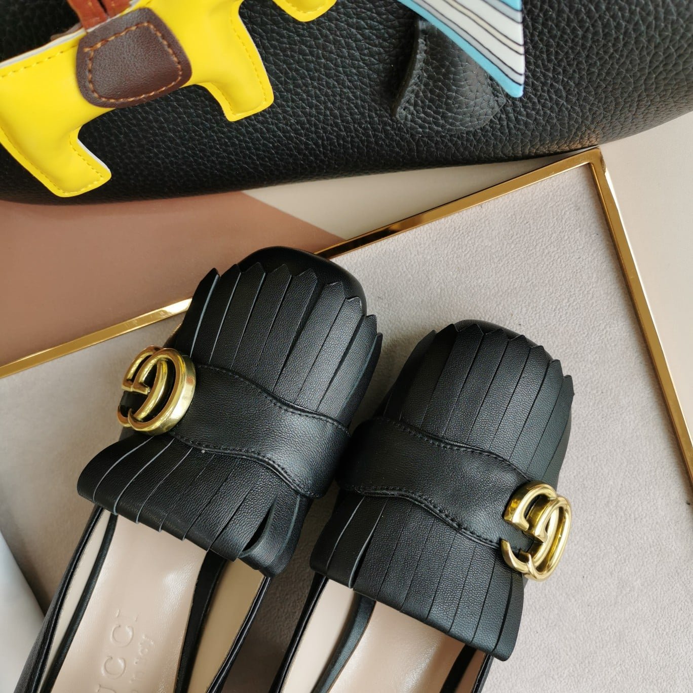 Gvc*1 Mid Heel Pump Leather Black 408208 C9D00 1000