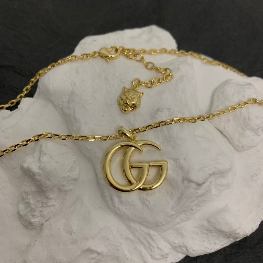 Gvc*1 Gg Gold Necklace