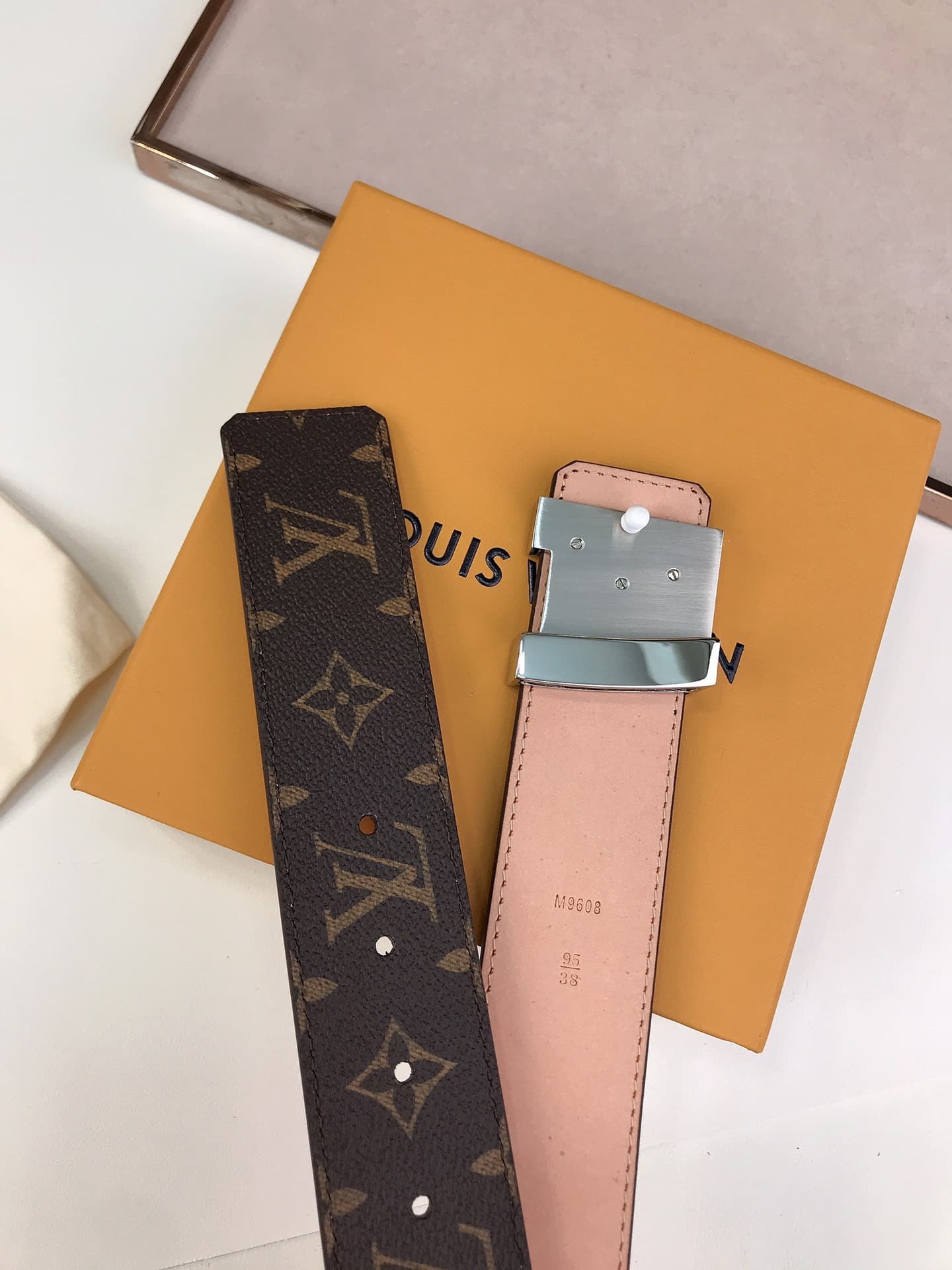 L0vis Vvtt0n Initiales Reversible Monogram Eclipse Canvas Belt Silver Metal 4Cm