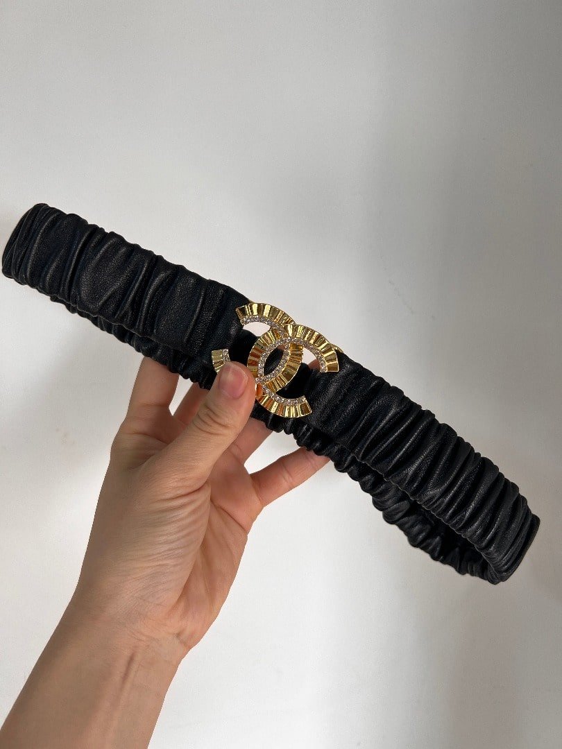 Ch**el Women’S Belt With Elastic Cowhide Encrusted Gold 30Mm