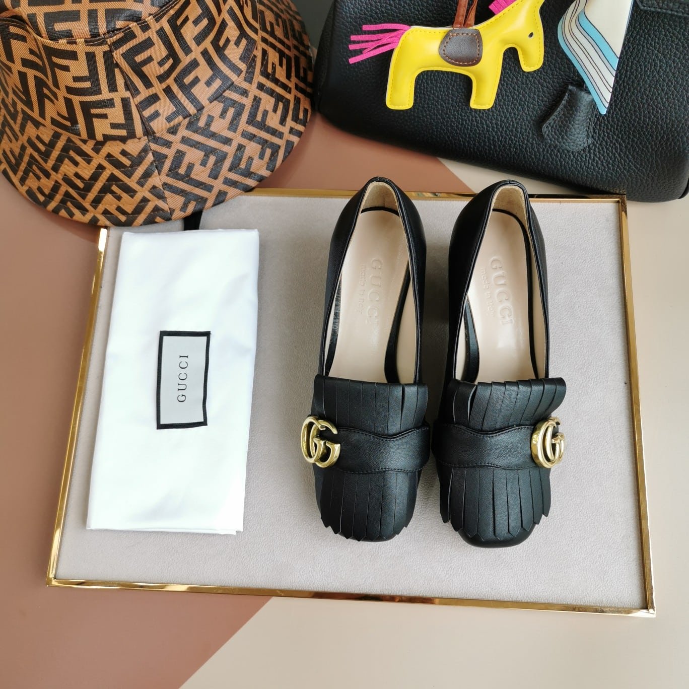 Gvc*1 Mid Heel Pump Leather Black 408208 C9D00 1000