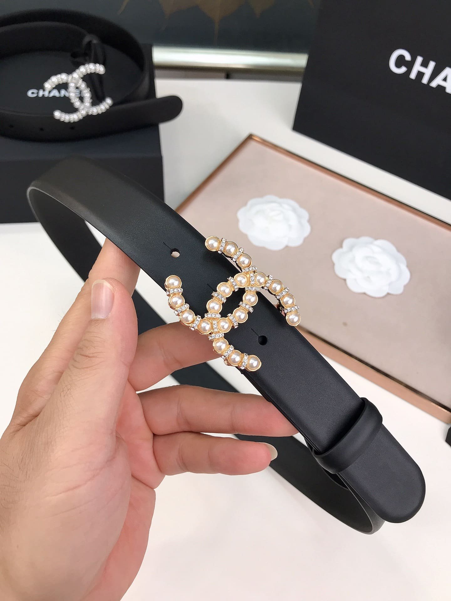 Ch**el Cc Gold Plated Belt Leather With Pearls 28Mm