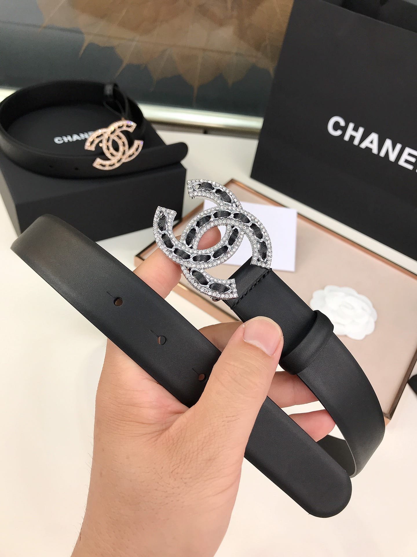 Ch**el Glass Pearls Crystal Silver Black Belt 28Mm