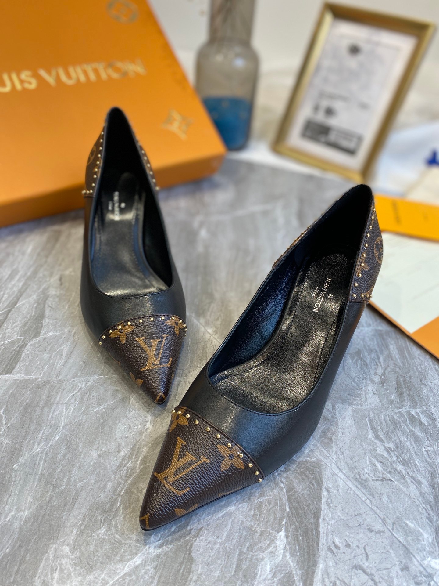 L0vis Vvtt0n Cherie Pump Black Brown 1A8N7F