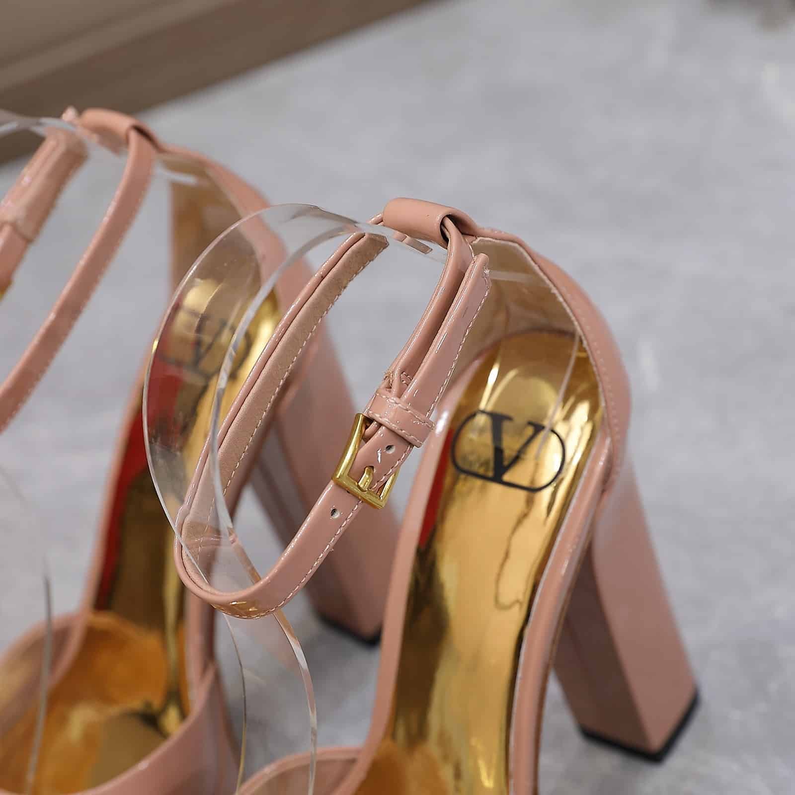 [S*per Vip 1:1] Va1e*ntin0 Garavani Open Toe Pump One Stud Platform Patent Leather Rose Cannelle 1W2S0Ea3Laf Gf9